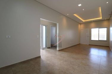 Casa &agrave; venda - 152m&sup2; - Jardim Lancaster