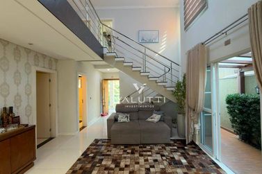 Sobrado &agrave; venda - 350m&sup2; - Condom&iacute;nio Country Igua&ccedil;u