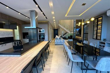 Sobrado &agrave; venda - 243m&sup2; - Condom&iacute;nio Residencial Safira