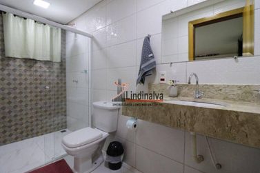 Casa &agrave; venda - 290m&sup2; - Vila Residencial A