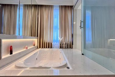 Apartamento &agrave; venda - 200m&sup2; - Meia Praia