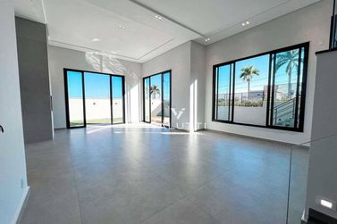 Sobrado &agrave; venda - 325m&sup2; - Condom&iacute;nio Terras Alpha I