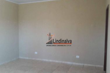 Ch&aacute;cara &agrave; venda - 820m&sup2; - Centro