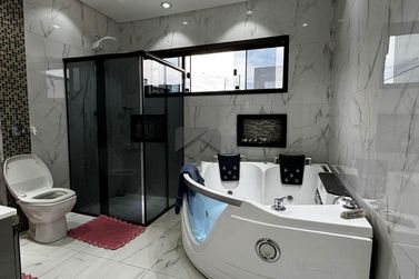 Casa &agrave; venda - 615m&sup2; - Vila Shalon
