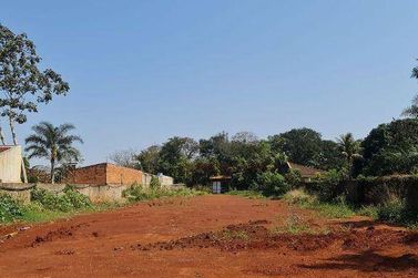 Terreno &agrave; venda - 2975m&sup2; - Vila Yolanda