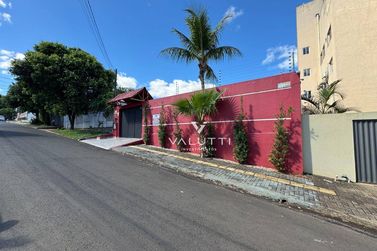 Casa &agrave; venda - 280m&sup2; - Jardim Panorama