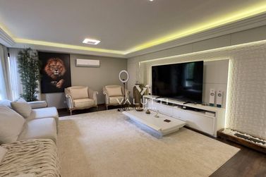 Sobrado &agrave; venda - 474m&sup2; - Condom&iacute;nio Vila Residencial B
