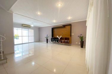 Sobrado &agrave; venda - 250m&sup2; - Jardim Polo Centro