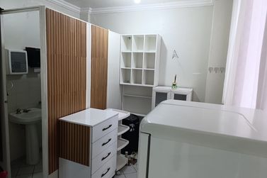 Sala Comercial para alugar - 150m&sup2; - Centro