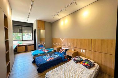 Casa &agrave; venda - 483m&sup2; - Condom&iacute;nio Residencial Castel Franco