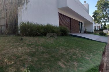 Casa &agrave; venda - 760m&sup2; - Maracan&atilde;