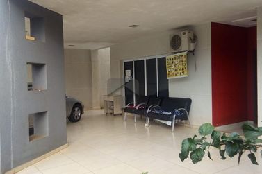 Sobrado &agrave; venda - 238m&sup2; - Yolanda