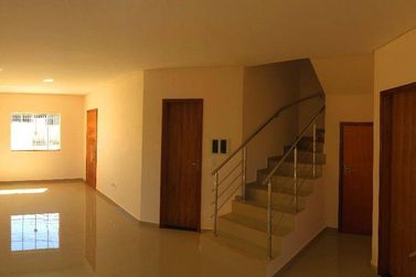 Sobrado &agrave; venda - 90m&sup2; - Jardim das Palmeiras