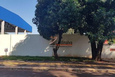Terreno &agrave; venda - 766m&sup2; - Parque Imperatriz