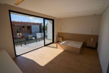 Sobrado &agrave; venda - 510m&sup2; - Village Iguassu Golf Residence
