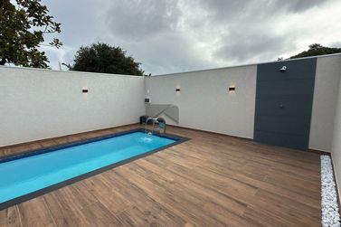 Sobrado para alugar - 240m&sup2; - Yolanda