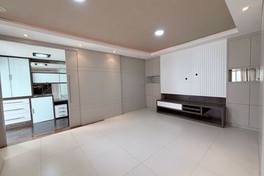 Sobrado &agrave; venda - 464m&sup2; - Condominio Residencial Lago dos Cisnes