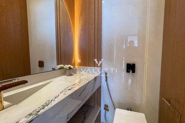 Sobrado &agrave; venda - 472m&sup2; - Condom&iacute;nio Residencial Esmeralda