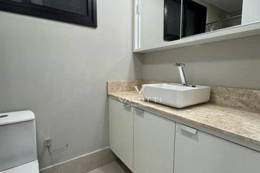 Casa &agrave; venda - 382m&sup2; - Condom&iacute;nio Vila Residencial B