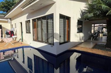 Casa &agrave; venda - 238m&sup2; - Jardim Social I