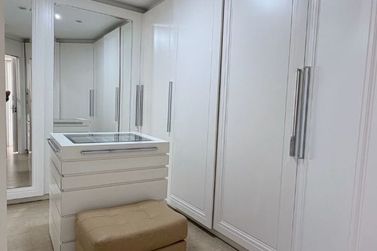 Sobrado &agrave; venda - 464m&sup2; - Condominio Residencial Lago dos Cisnes