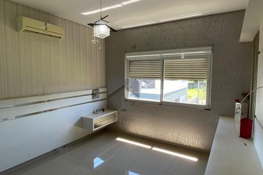 Casa &agrave; venda - 202m&sup2; - Jardim Bandeirantes