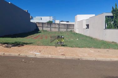 Terreno &agrave; venda - 420m&sup2; - Tr&ecirc;s Fronteiras