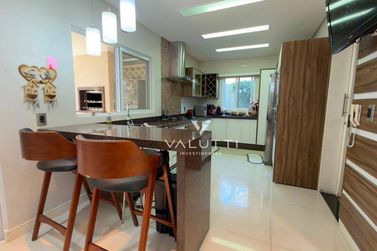 Sobrado &agrave; venda - 350m&sup2; - Condom&iacute;nio Country Igua&ccedil;u