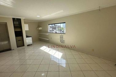 Apartamento para alugar - 200m&sup2; - Centro