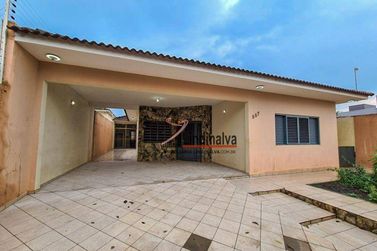 Casa &agrave; venda - 215m&sup2; - Jardim Lancaster I