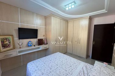 Casa &agrave; venda - 280m&sup2; - Jardim Panorama