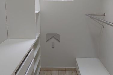 Casa &agrave; venda - 180m&sup2; - Jardim Copacabana