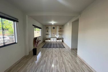 Casa &agrave; venda - 250m&sup2; - Jardim Dona F&aacute;tima Osman