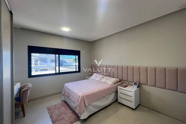 Sobrado &agrave; venda - 277m&sup2; - Condom&iacute;nio Residencial Safira