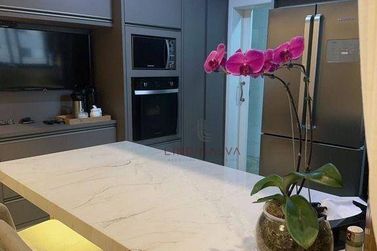 Apartamento &agrave; venda - 192m&sup2; - Centro