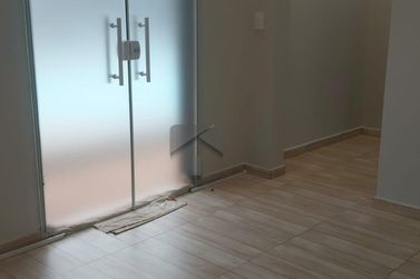 Casa &agrave; venda - 180m&sup2; - Jardim Copacabana
