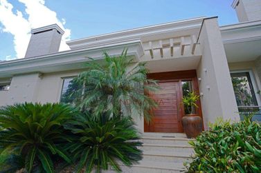 Sobrado &agrave; venda - 750m&sup2; - Condom&iacute;nio Residencial Castel Franco