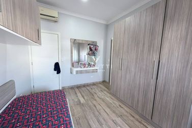 Sobrado &agrave; venda - 206m&sup2; - Condom&iacute;nio Terras Alpha I