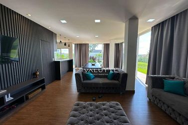 Sobrado &agrave; venda - 544m&sup2; - Condom&iacute;nio Residencial Esmeralda