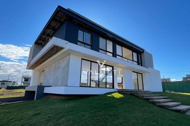 Sobrado &agrave; venda - 432m&sup2; - Royal Boulevard Yacht Residence e Resort
