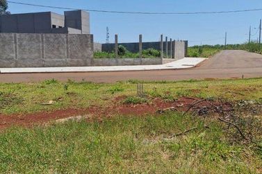 Terreno &agrave; venda - 1820m&sup2; - Jardim Polo Centro
