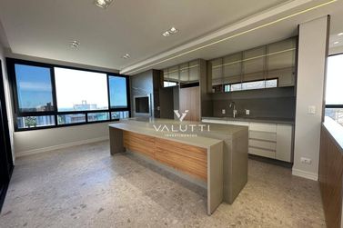 Apartamento &agrave; venda - 203m&sup2; - Edif&iacute;cio Residencial Liberty
