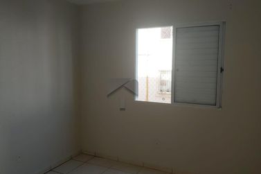 Apartamento para alugar - 43m&sup2; - Tr&ecirc;s Lagoas