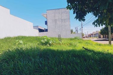 Terreno &agrave; venda - 348m&sup2; - Jardim Ip&ecirc; III