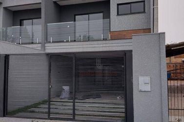 Sobrado &agrave; venda - 172m&sup2; - Parque Residencial Tr&ecirc;s Bandeiras