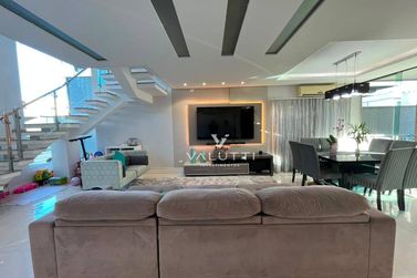 Sobrado &agrave; venda - 321m&sup2; - Condom&iacute;nio Terras Alphaville I