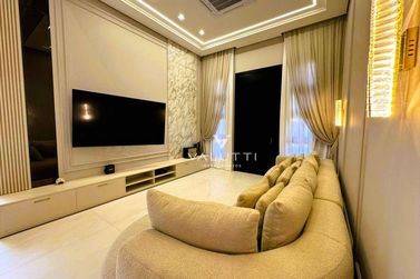 Casa &agrave; venda - 280m&sup2; - Royal Boulevard Yacht Residence e Resort