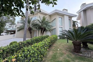 Sobrado &agrave; venda - 464m&sup2; - Condominio Residencial Lago dos Cisnes