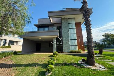 Sobrado &agrave; venda - 268m&sup2; - Condom&iacute;nio Terras Alpha II