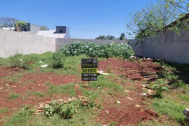 Terreno &agrave; venda - 300m&sup2; - Porto Belo